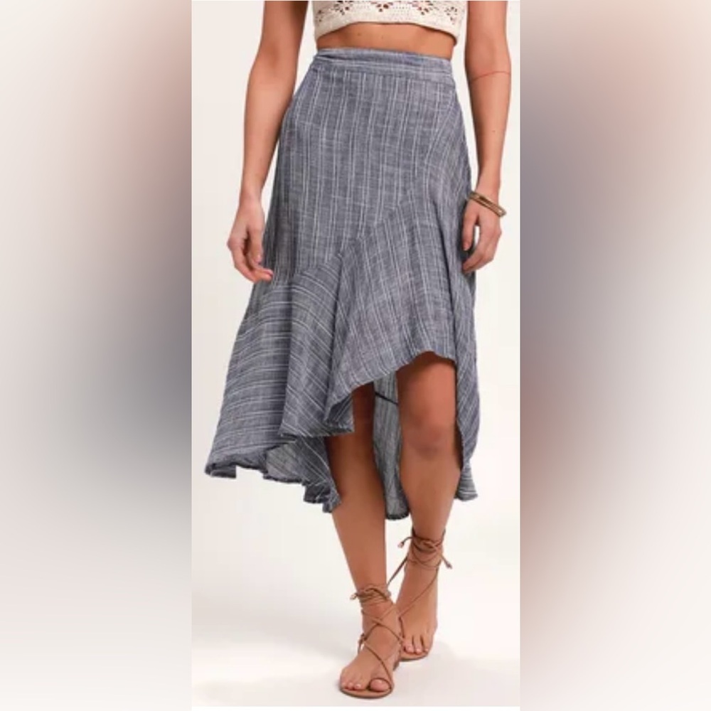Lulu’s By the Bay Asymmetrical Skirt Gray